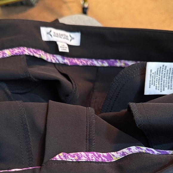 NWT Beautiful Nanette Lepore Classic Black Dress Pants with a Quality Feel - Picture 8 of 8